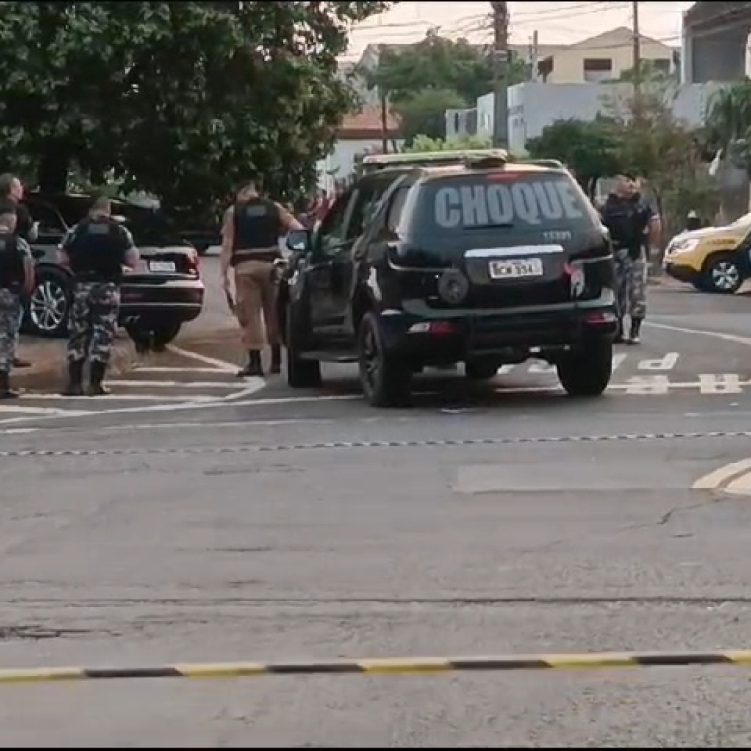 HOMEM MORRE EM CONFRONTO COM A PM NA ZONA OESTE DE LONDRINA 