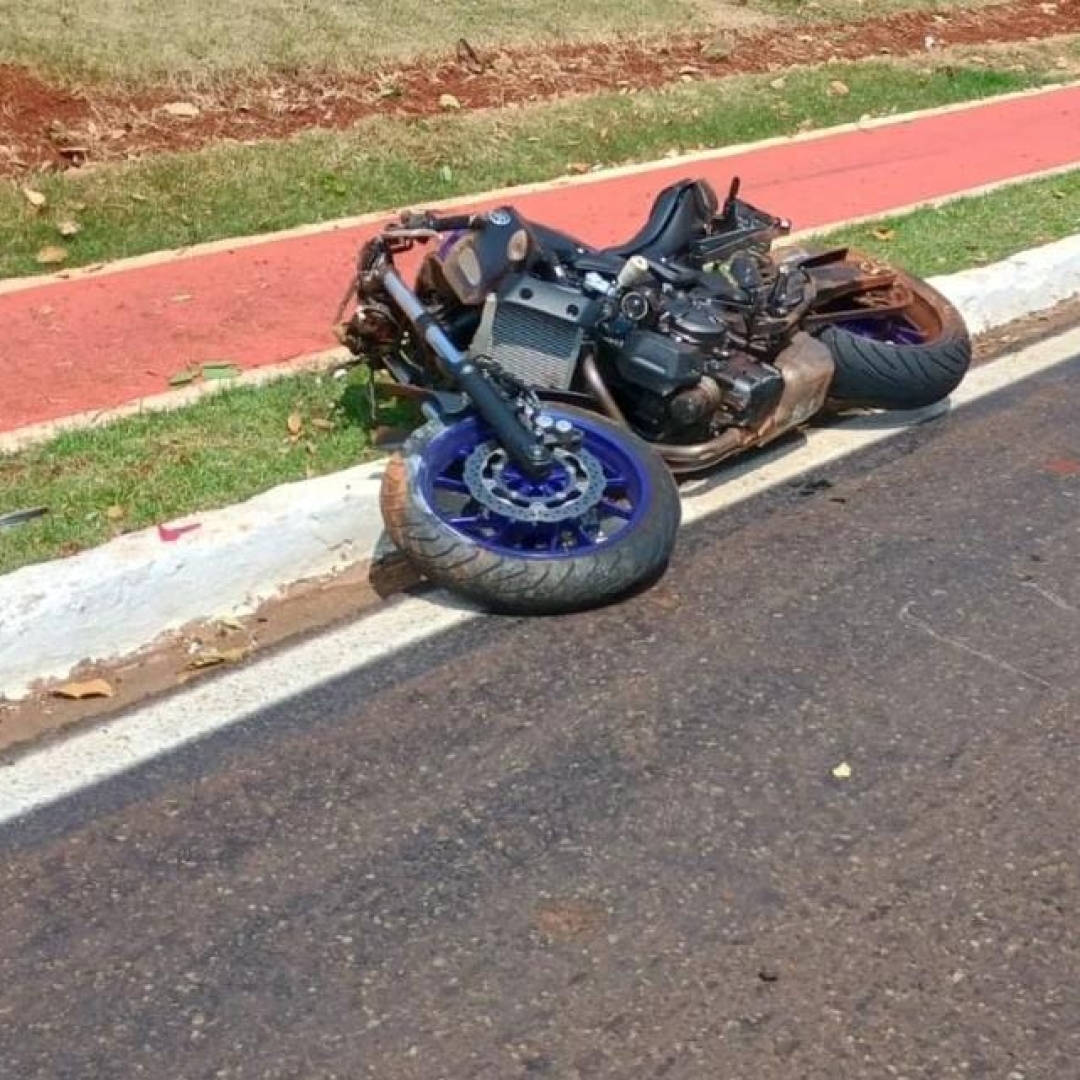 MOTOCICLISTA MORRE EM ACIDENTE NO CENTRO DE LONDRINA 