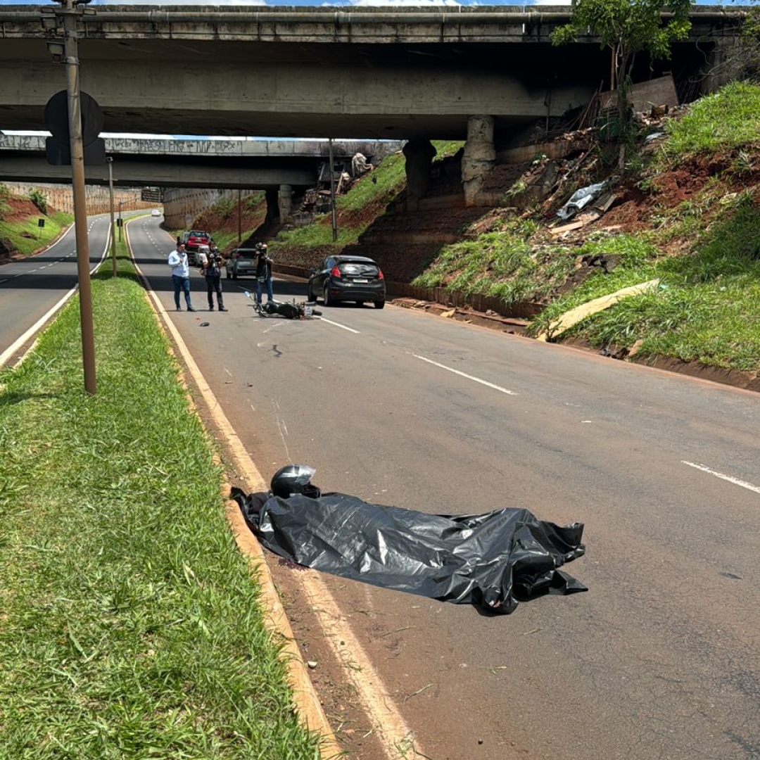 HOMEM MORRE EM ACIDENTE DE MOTO NA RODOVIA CARLOS JOÃO STRASS