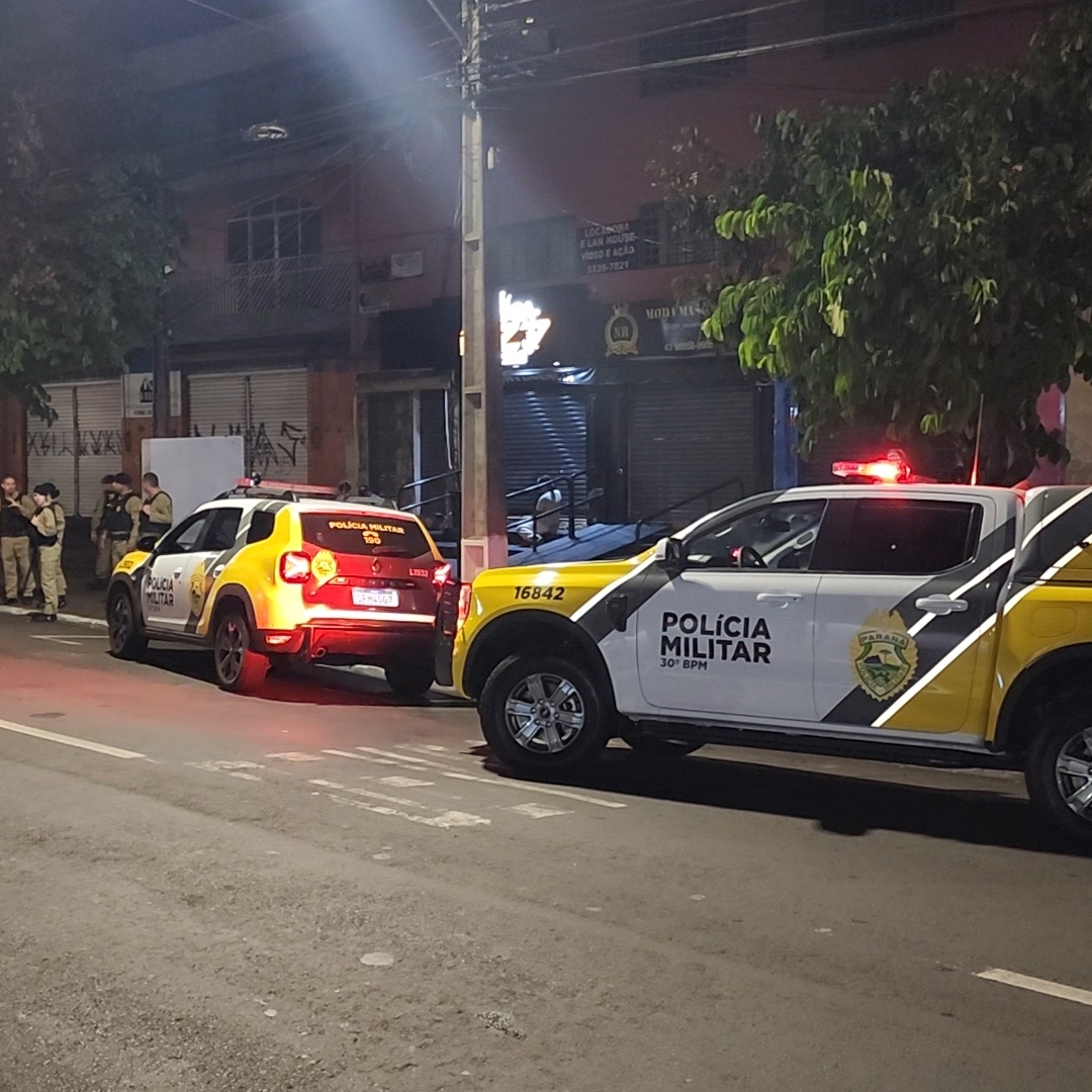 ADOLESCENTE É BALEADO NA AVENIDA SAUL ELKIND EM LONDRINA 