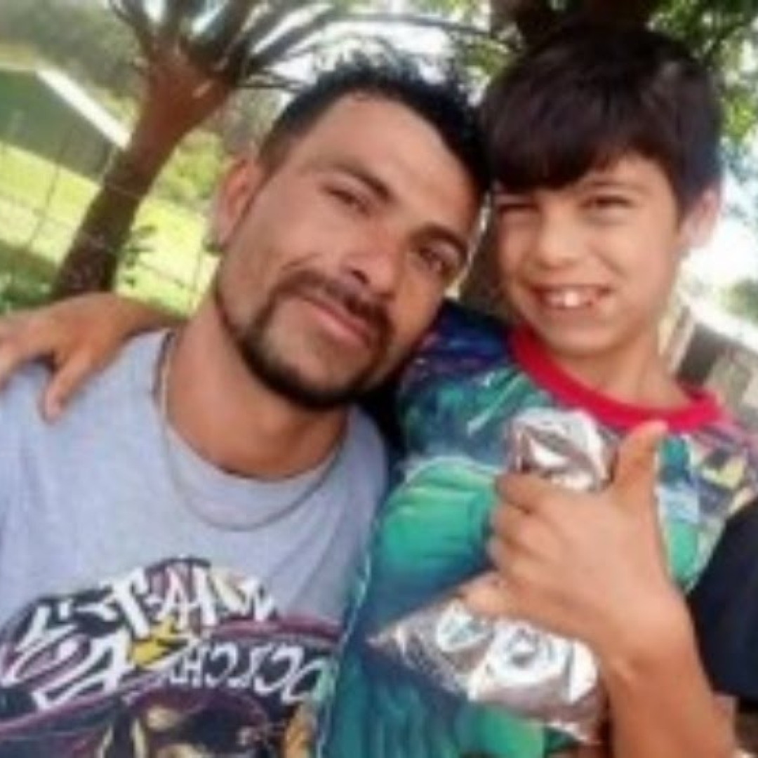 PAI E FILHO MORREM EM ACIDENTE NA BR-272, NA REGIÃO DE CAMPO MOURÃO