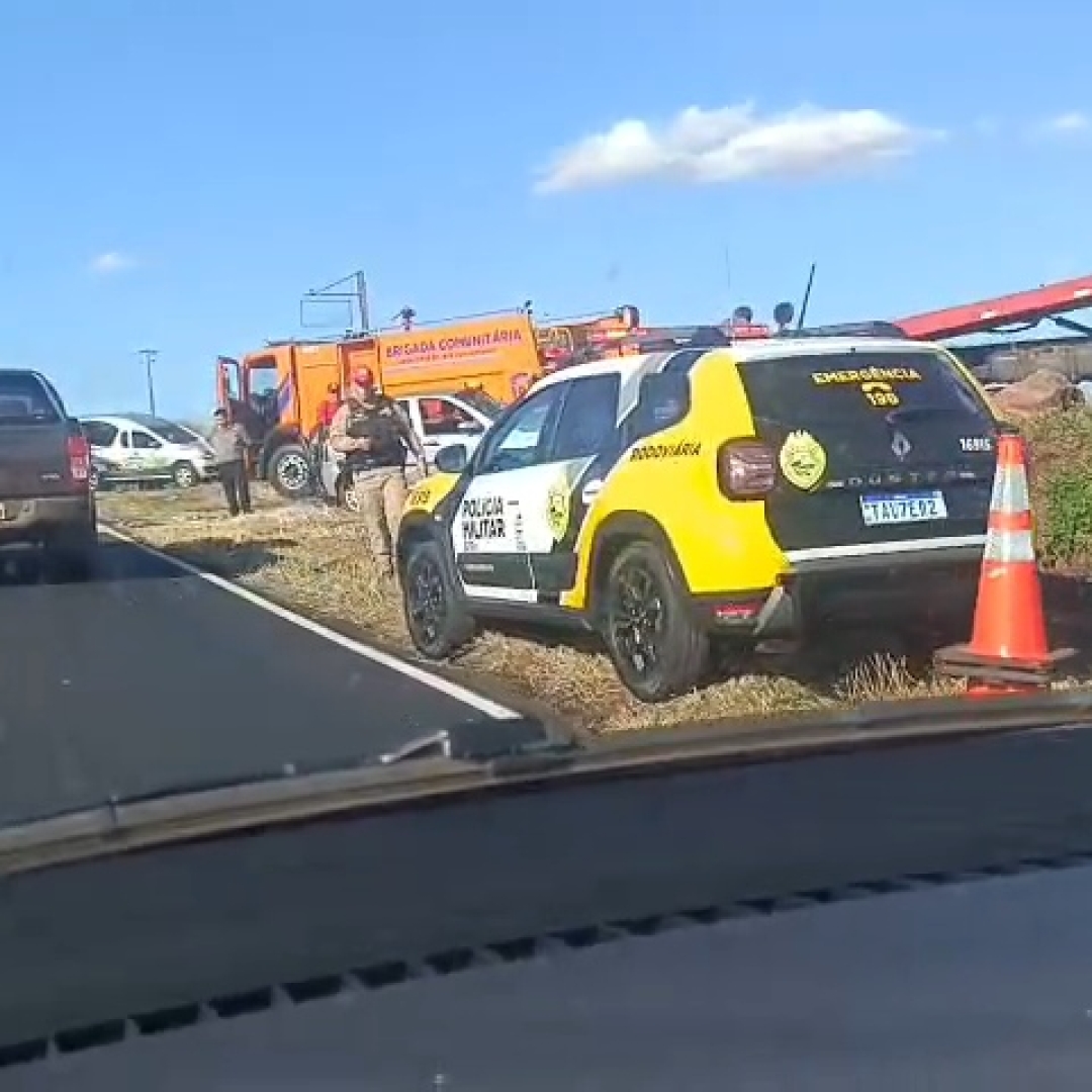 MOTORISTA MORRE EM CAPOTAMENTO NA PR-445 ENTRE WARTA E BELA VISTA DO PARAÍSO