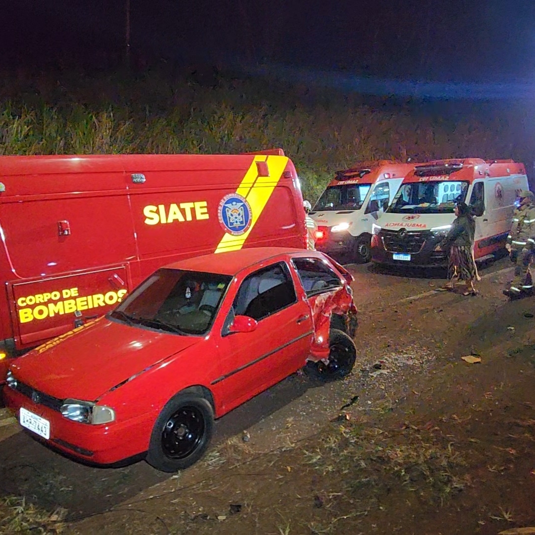 JOVEM MORRE E OITO FICAM FERIDOS EM SEQUÊNCIA DE ACIDENTES NA BR-369 EM LONDRINA