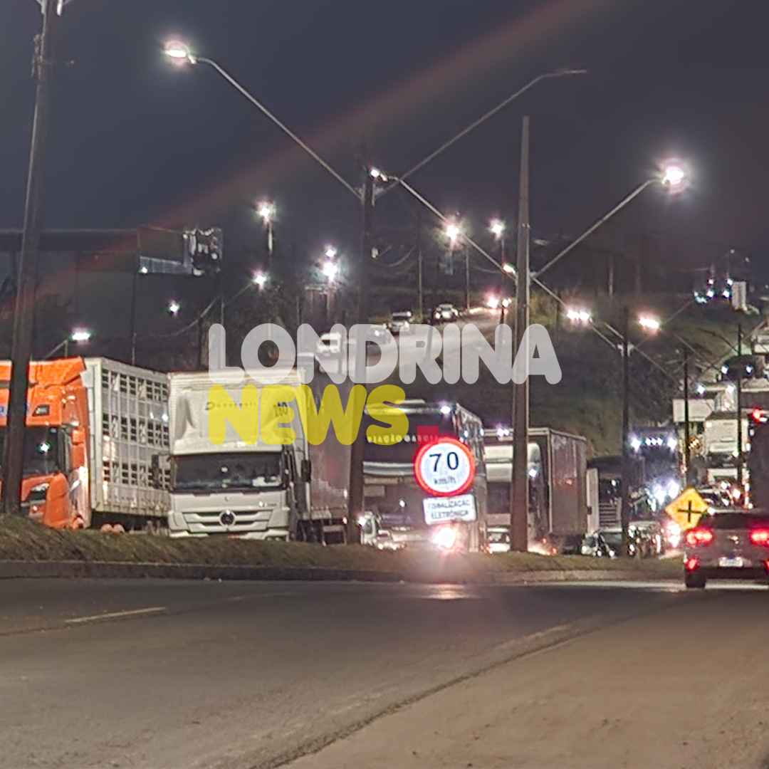 JOVEM MORRE E OITO FICAM FERIDOS EM SEQUÊNCIA DE ACIDENTES NA BR-369 EM LONDRINA