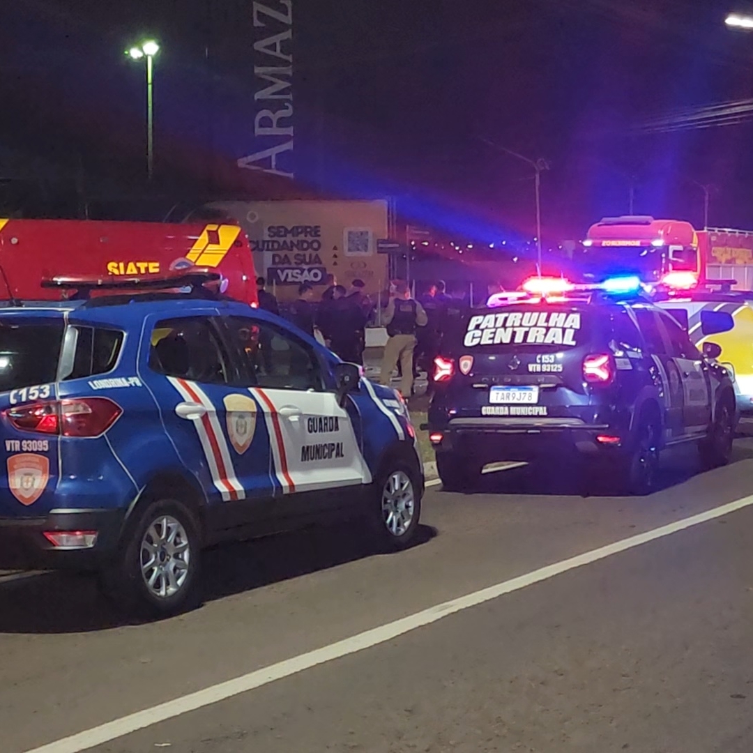 MOTOCICLISTA DE 32 ANOS MORRE EM GRAVE ACIDENTE NA AVENIDA TIRADENTES EM LONDRINA