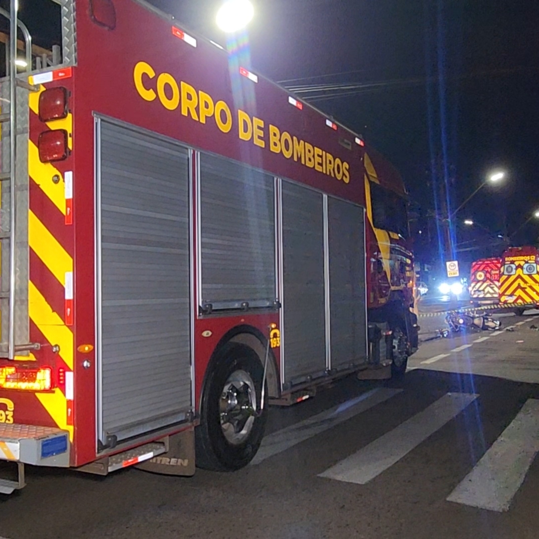 MOTOCICLISTA DE 32 ANOS MORRE EM GRAVE ACIDENTE NA AVENIDA TIRADENTES EM LONDRINA