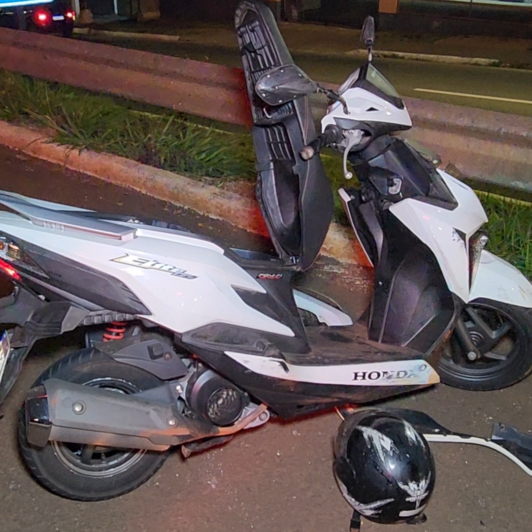 CASAL SOFRE QUEDA DE MOTO E FICA GRAVEMENTE FERIDO NA PR-445 EM LONDRINA