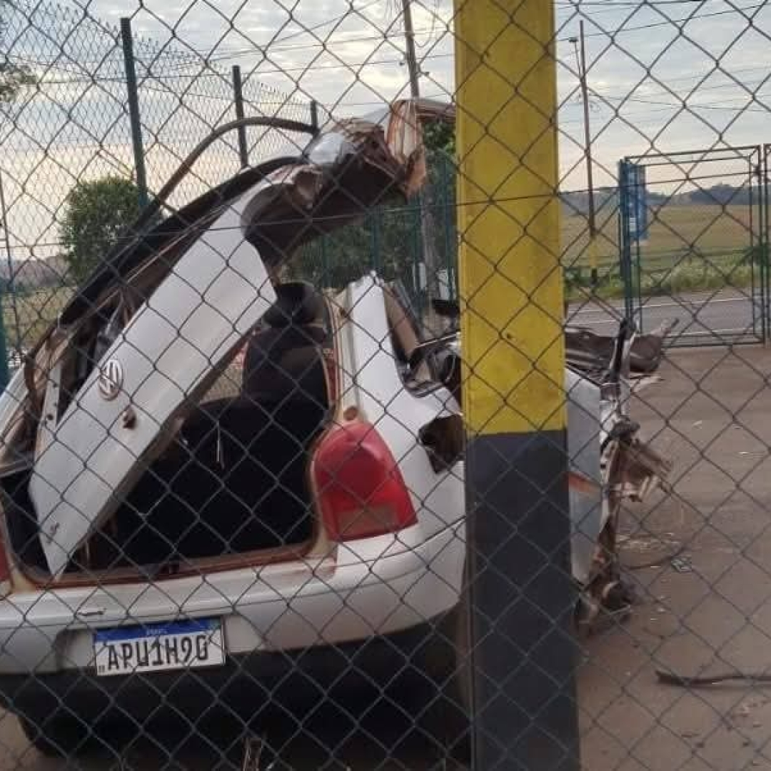 GRAVE ACIDENTE NA BR-369 DEIXA QUATRO MORTOS E QUATRO FERIDOS NO NORTE DO PARANÁ