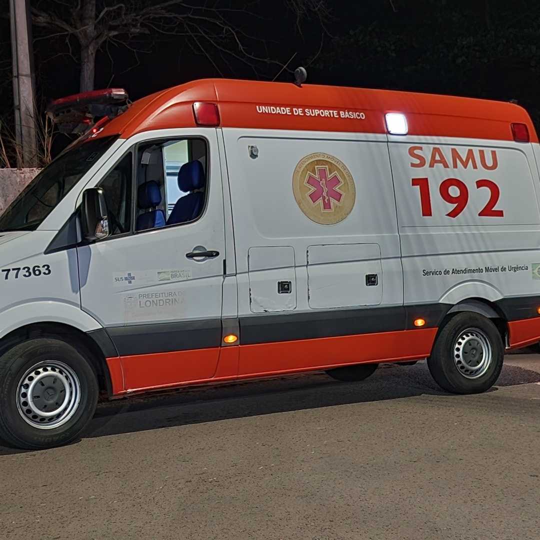 MORADOR DE RUA FICA GRAVEMENTE FERIDO APÓS SER ATROPELADO NA AVENIDA BRASÍLIA, EM LONDRINA 