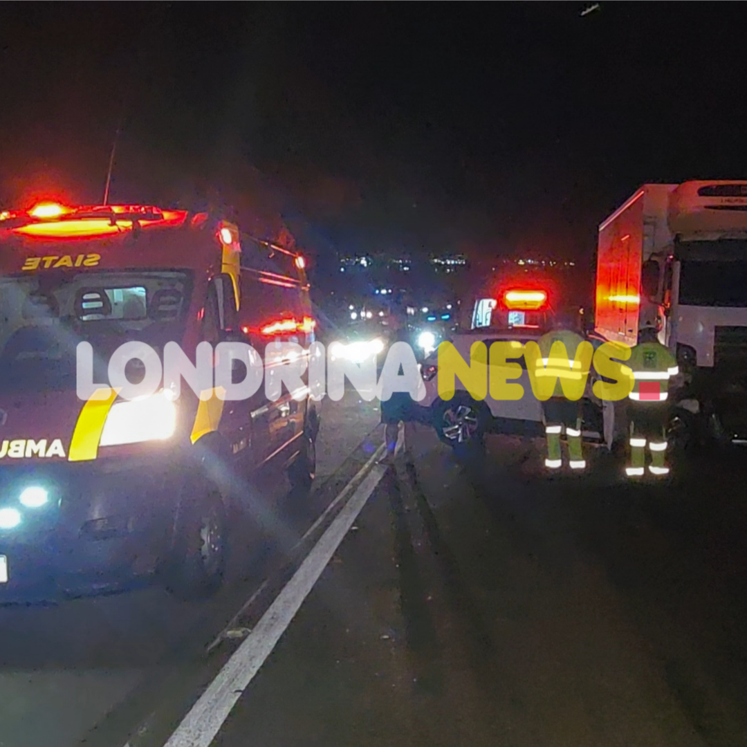 JOVEM DE 19 ANOS FICA GRAVEMENTE FERIDA EM COLISÃO FRONTAL NA PR-862 EM IBIPORÃ