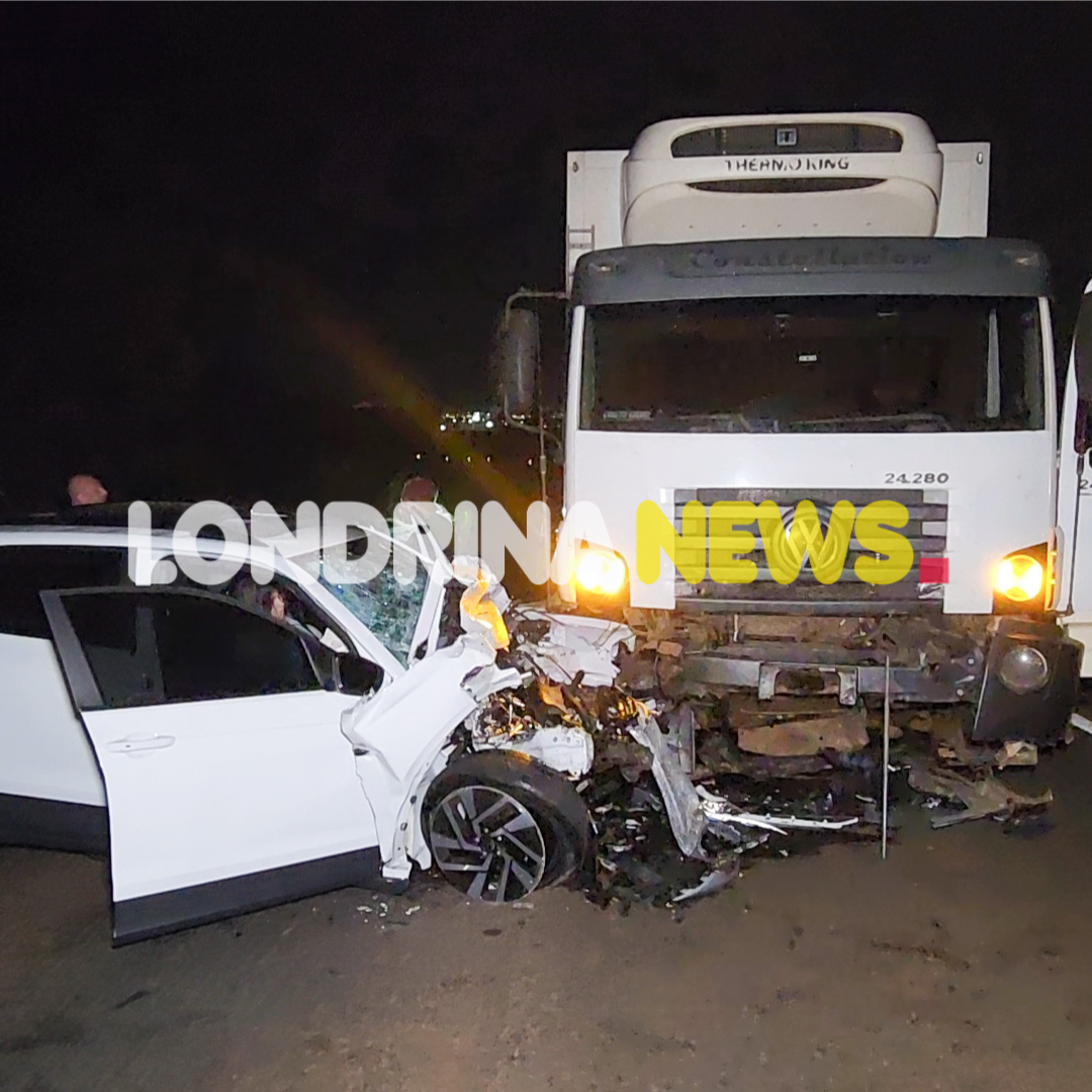 JOVEM DE 19 ANOS FICA GRAVEMENTE FERIDA EM COLISÃO FRONTAL NA PR-862 EM IBIPORÃ