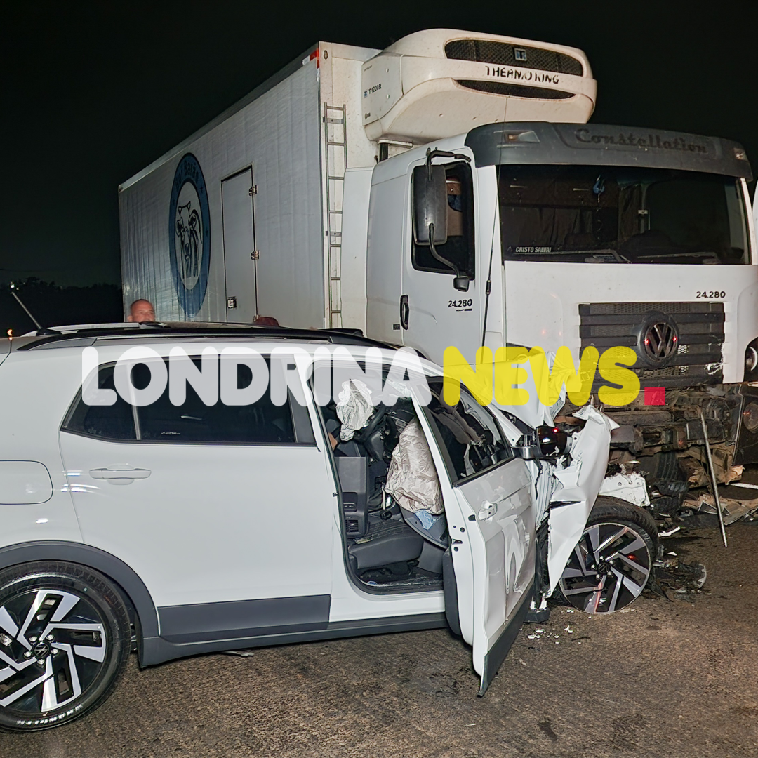 JOVEM DE 19 ANOS FICA GRAVEMENTE FERIDA EM COLISÃO FRONTAL NA PR-862 EM IBIPORÃ