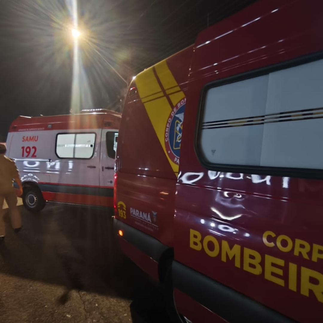 MOTOCICLISTA FICA FERIDO APÓS QUEDA NA AVENIDA TIRADENTES, EM LONDRINA