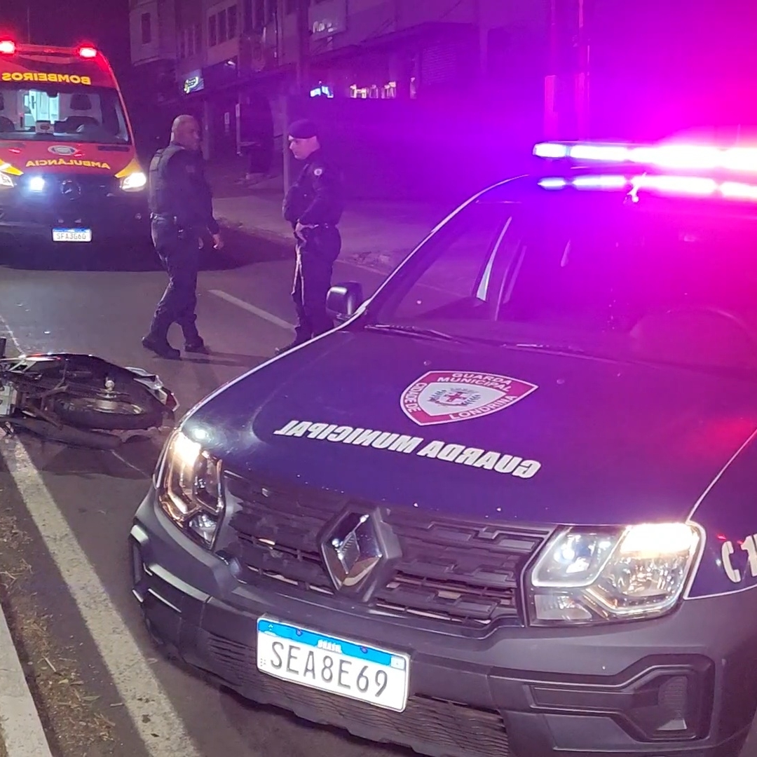 MOTOCICLISTA FICA FERIDO APÓS QUEDA NA AVENIDA MARINGÁ EM LONDRINA