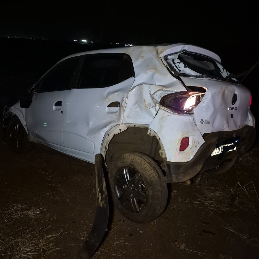 MULHER MORRE E FILHA FICA GRAVEMENTE FERIDA APÓS ACIDENTE SEGUIDO DE FUGA E ROUBO NA BR-376, NA REGIÃO DE MARINGÁ 