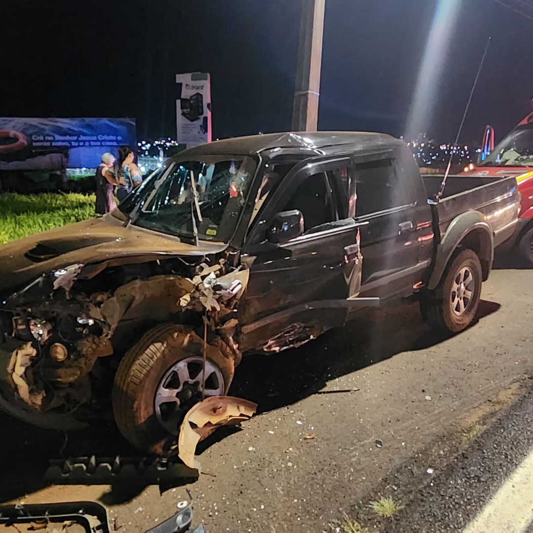 SEIS PESSOAS FICAM FERIDAS EM ACIDENTE NA BR-376, EM APUCARANA 