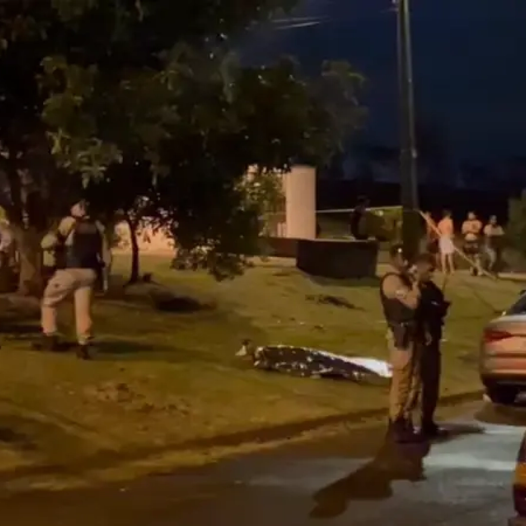 HOMEM É EXECUTADO A TIROS NO DIA DE NATAL EM CAMBÉ