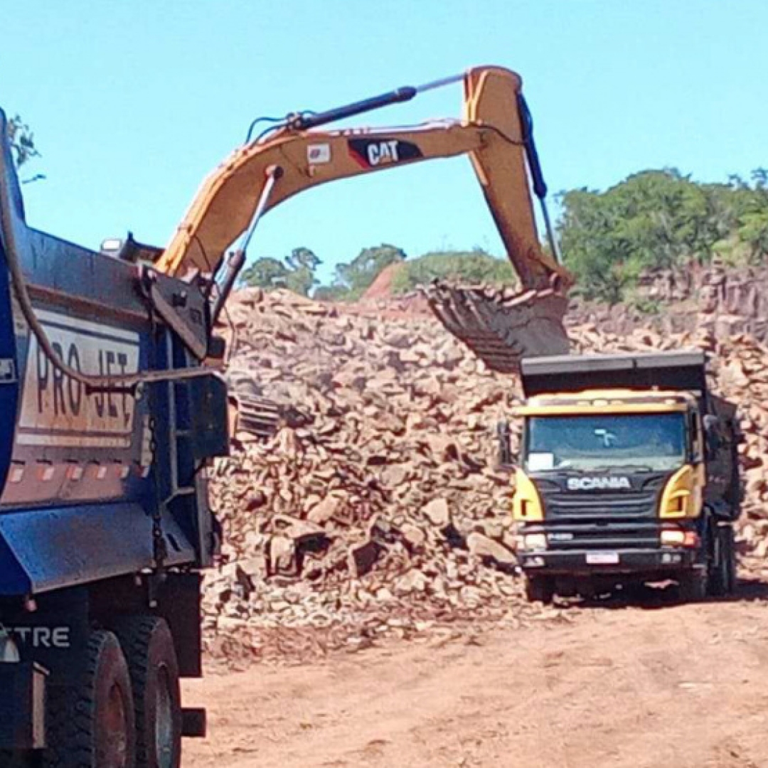 DETONAÇÃO DE ROCHAS INTERDITA TRECHO DA PR-445 NESTA QUINTA-FEIRA, EM LONDRINA