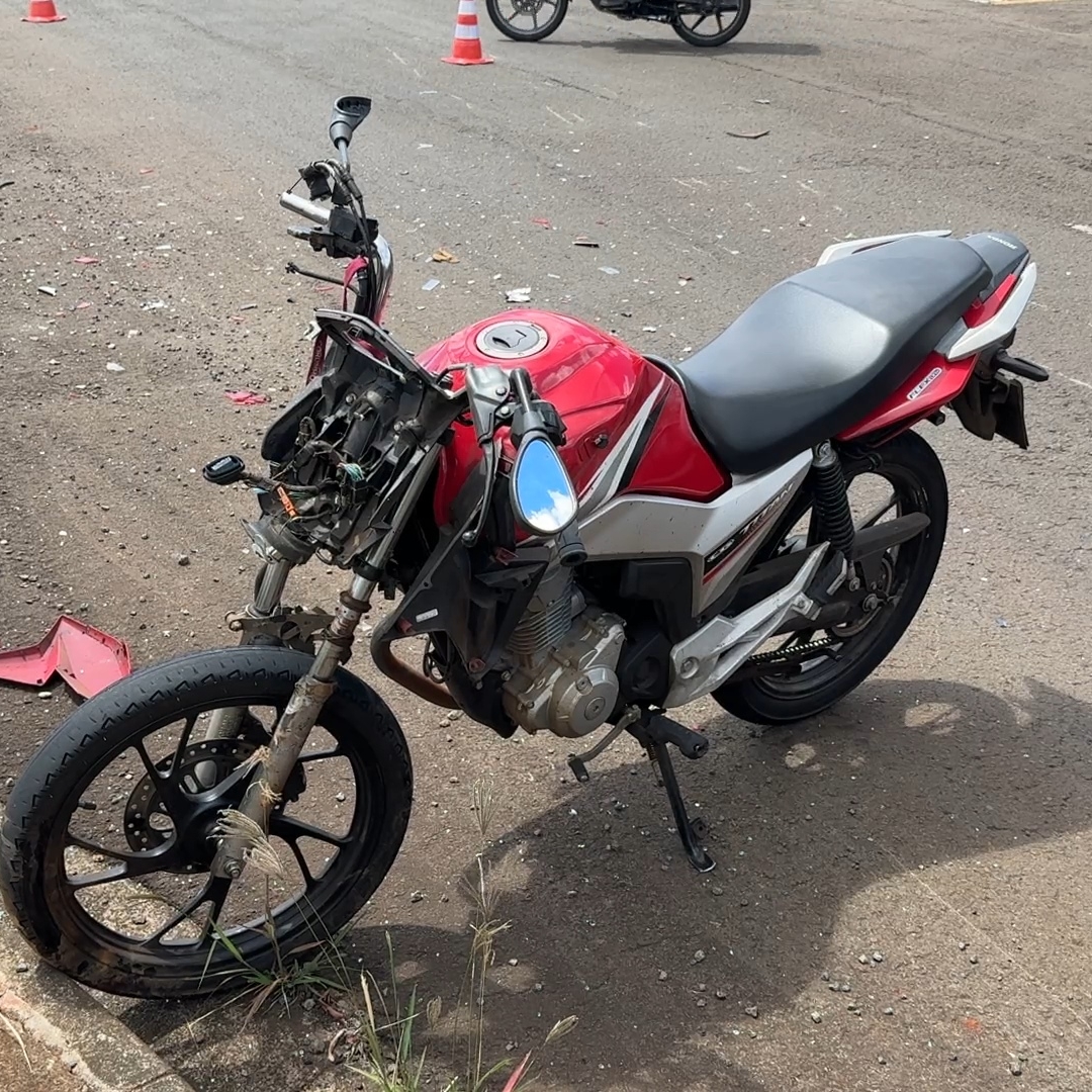MOTOCICLISTA MORTO EM ACIDENTE NA ZONA OESTE DE LONDRINA É SEPULTADO; MOTORISTA DE CARRO SE APRESENTA À POLÍCIA