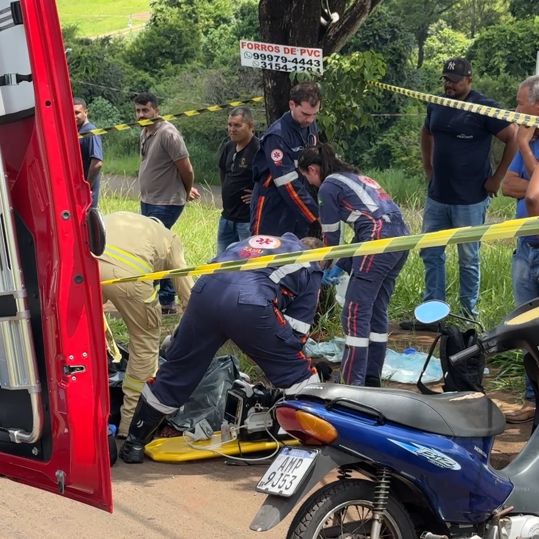 MOTOCICLISTA MORTO EM ACIDENTE NA ZONA OESTE DE LONDRINA É SEPULTADO; MOTORISTA DE CARRO SE APRESENTA À POLÍCIA