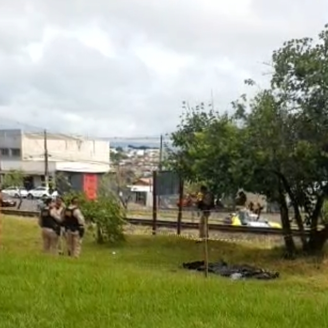 MULHER É ENCONTRADA MORTA PRÓXIMA À LINHA FÉRREA EM CAMBÉ; POLÍCIA CIVIL INVESTIGA HOMICÍDIO
