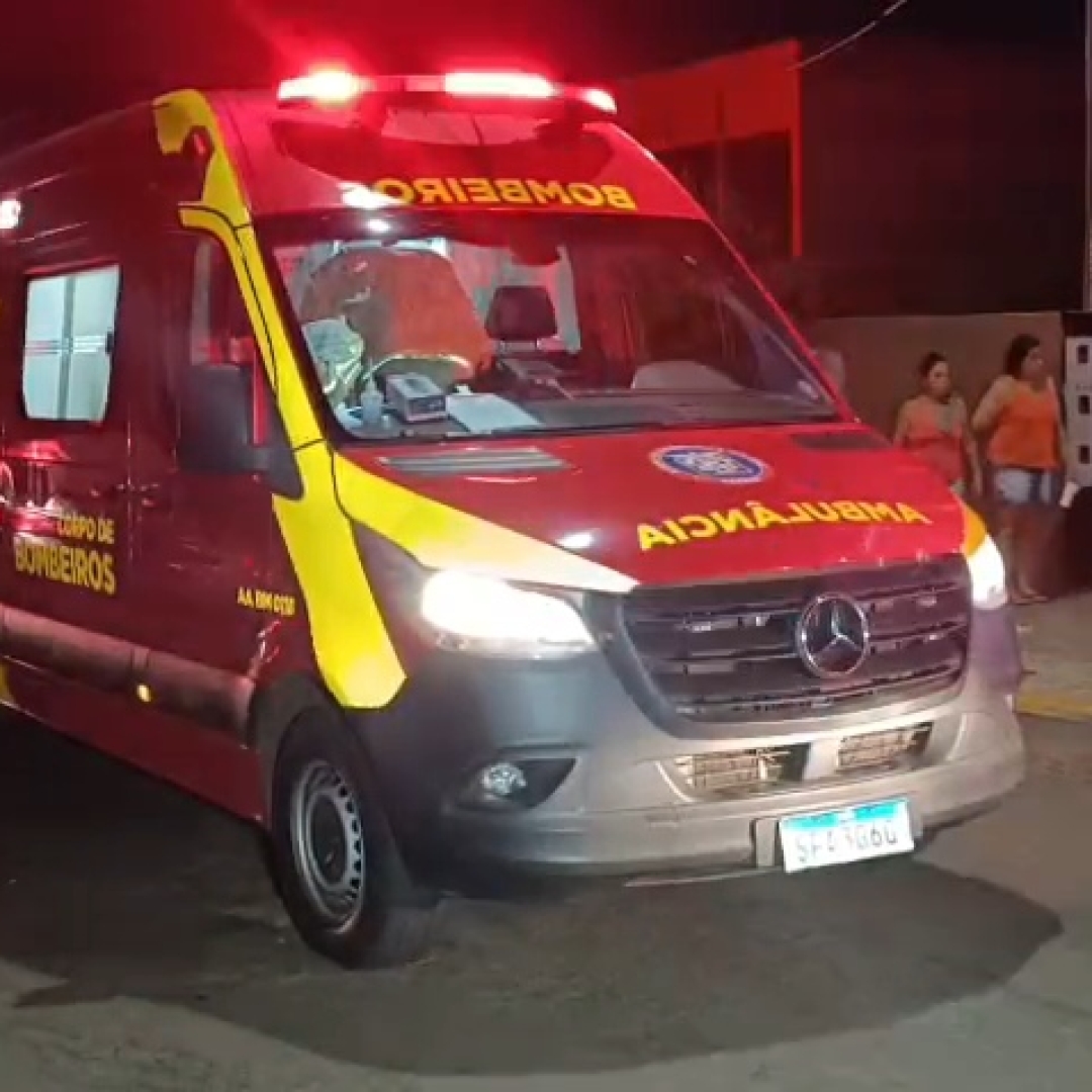 HOMEM É ESFAQUEADO EM FRENTE A BAR NA ZONA NORTE DE LONDRINA