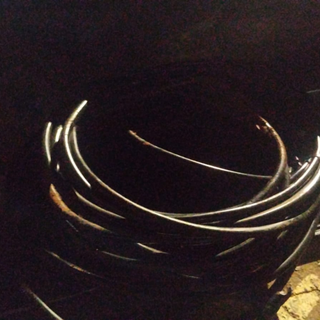 DUPLA É PRESA POR FURTO DE FIOS NO TREVO DA WARTA, EM LONDRINA