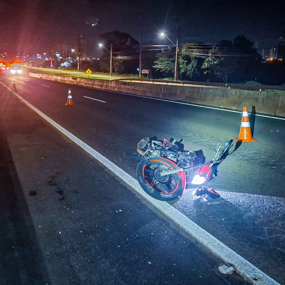 MULHER DE 24 ANOS MORRE EM ACIDENTE NA PR-445, EM LONDRINA