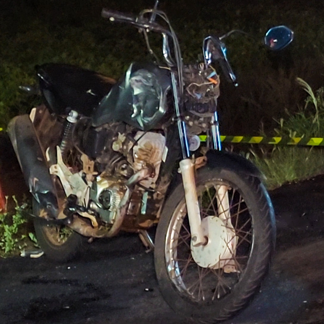 COLISÃO FRONTAL ENTRE MOTOCICLETAS DEIXA DOIS MORTOS NA PR-445, EM LONDRINA