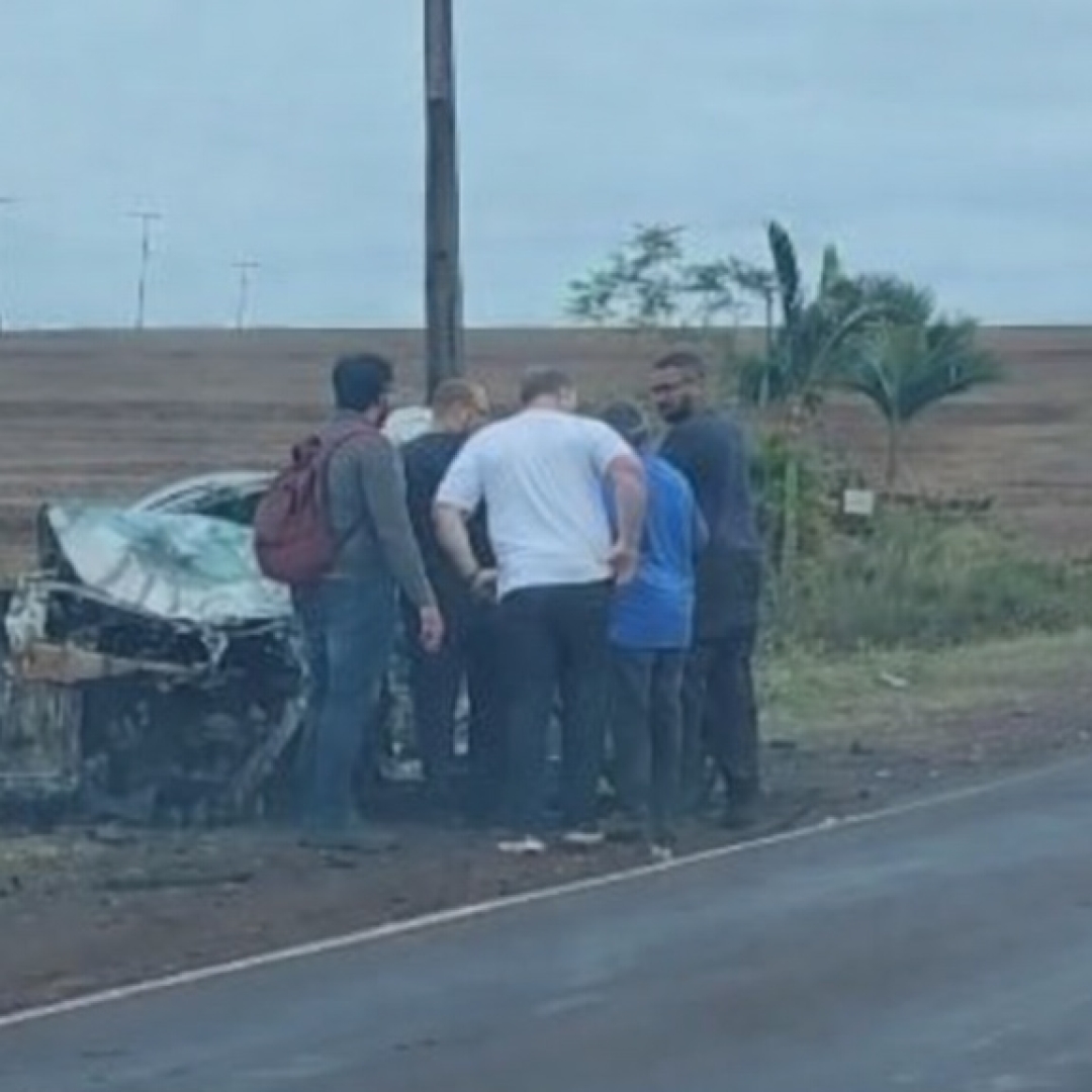 SEPULTADAS AS VÍTIMAS DE ACIDENTE ENVOLVENDO VAN E CARRO EM RODOVIA DE LONDRINA