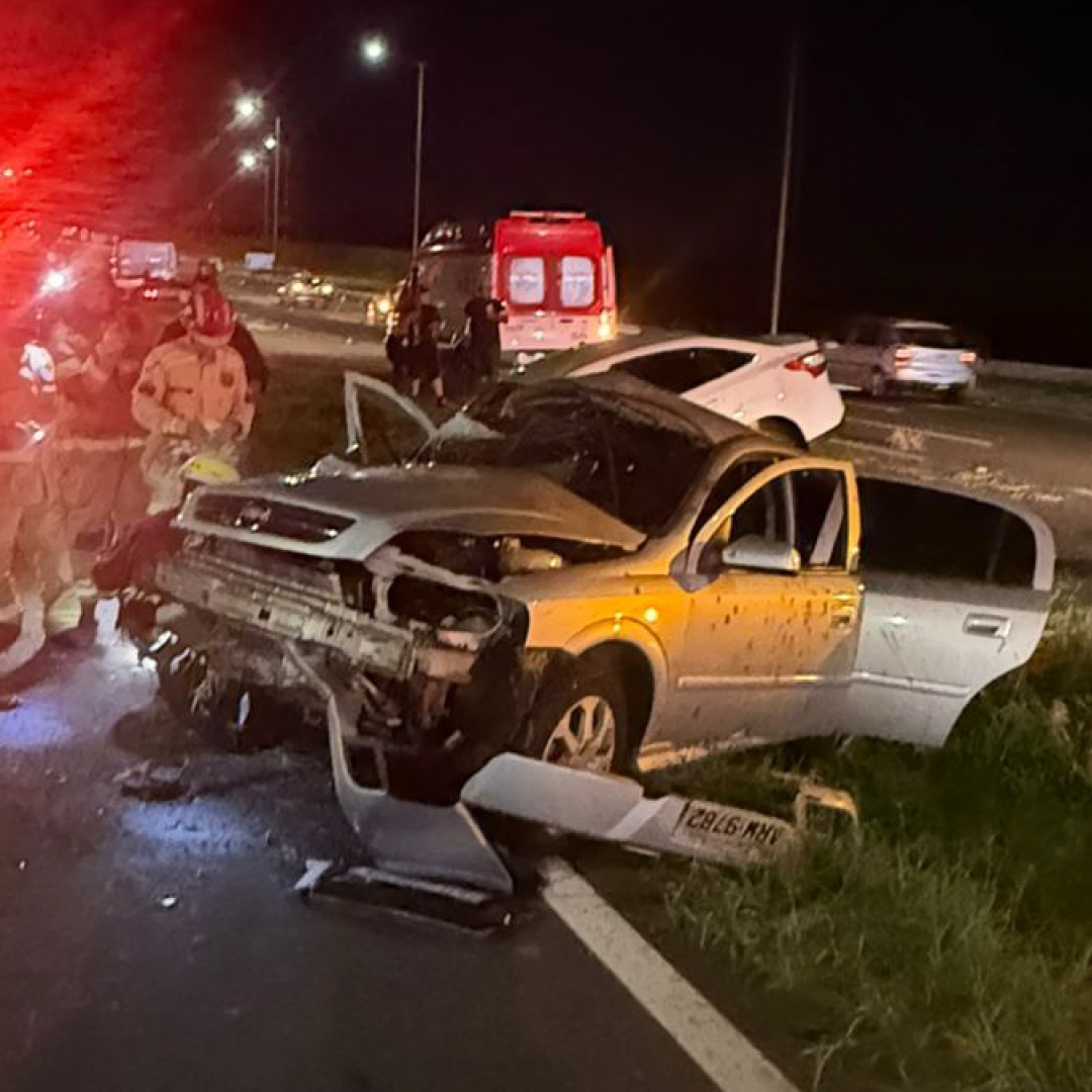 PRF PRENDE MOTORISTA BÊBADO QUE ATROPELOU POLICIAL E CAUSOU MORTE DO PRÓPRIO SOBRINHO NA BR-369 EM ARAPONGAS