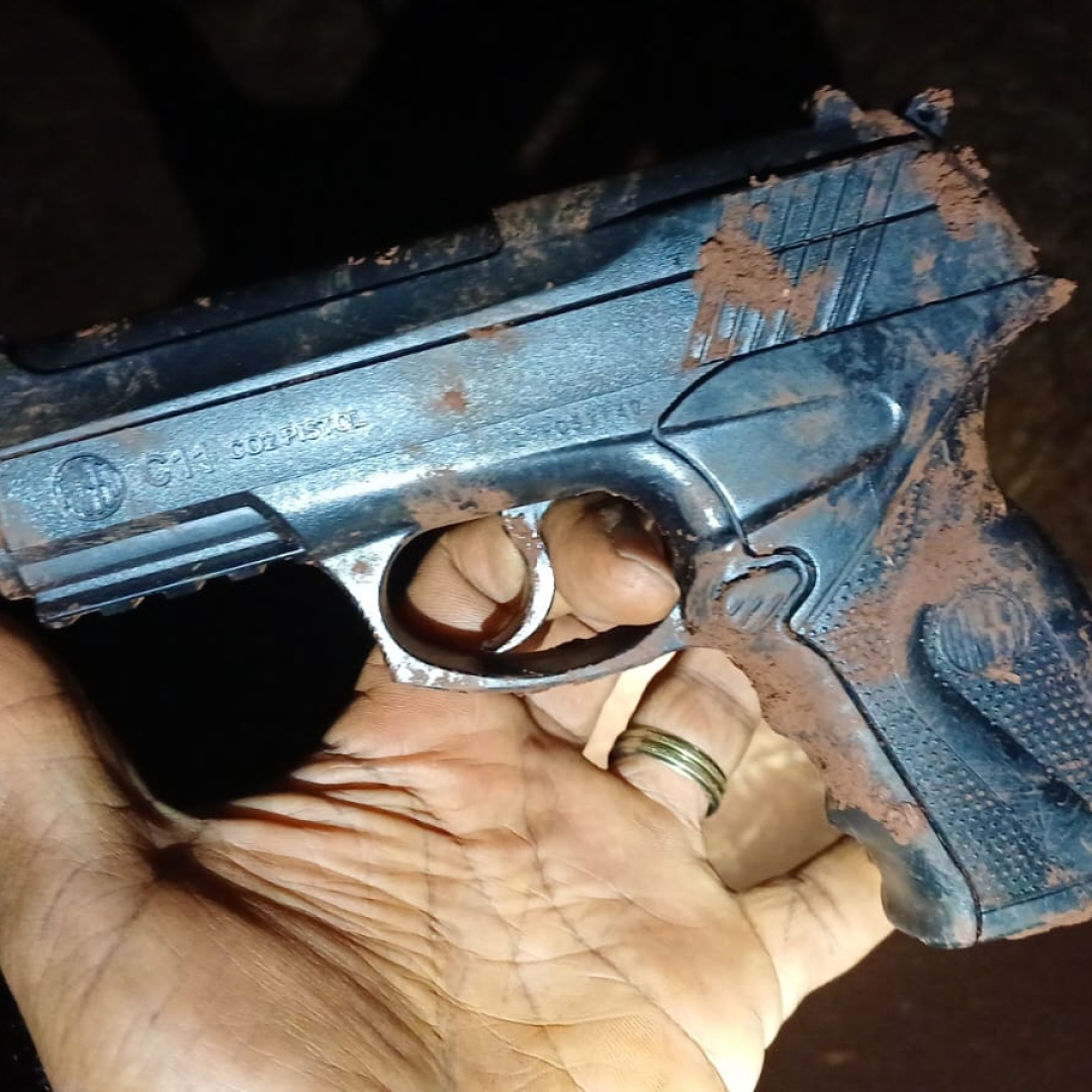 PRF FRUSTRA ROUBO A ÔNIBUS E PRENDE SUSPEITOS EM CAMPO MOURÃO