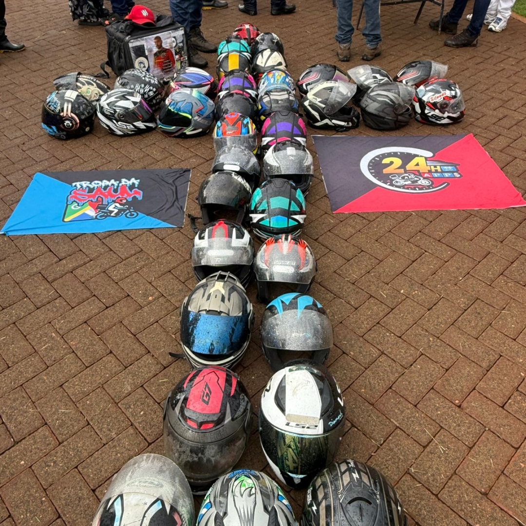 MOTOCICLISTA DE 28 ANOS MORRE APÓS GRAVE ACIDENTE NA AVENIDA DEZ DE DEZEMBRO, EM LONDRINA