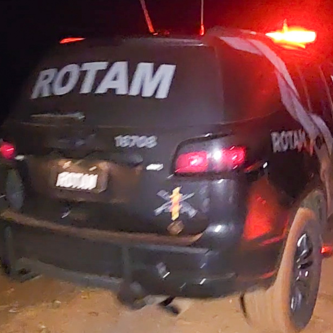 QUADRILHA ATIRA CONTRA POLICIAIS DURANTE FUGA APÓS ROUBO E MOBILIZA GRANDE CERCO NA REGIÃO DE LONDRINA