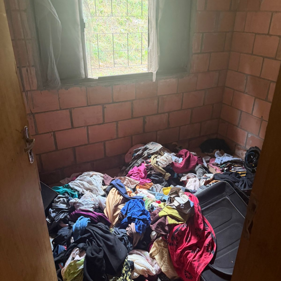 CRIANÇAS SÃO RESGATADAS EM SITUAÇÃO DE ABANDONO E MAIS DE 12 KG DE MACONHA SÃO APREENDIDOS NA ZONA RURAL DE LONDRINA