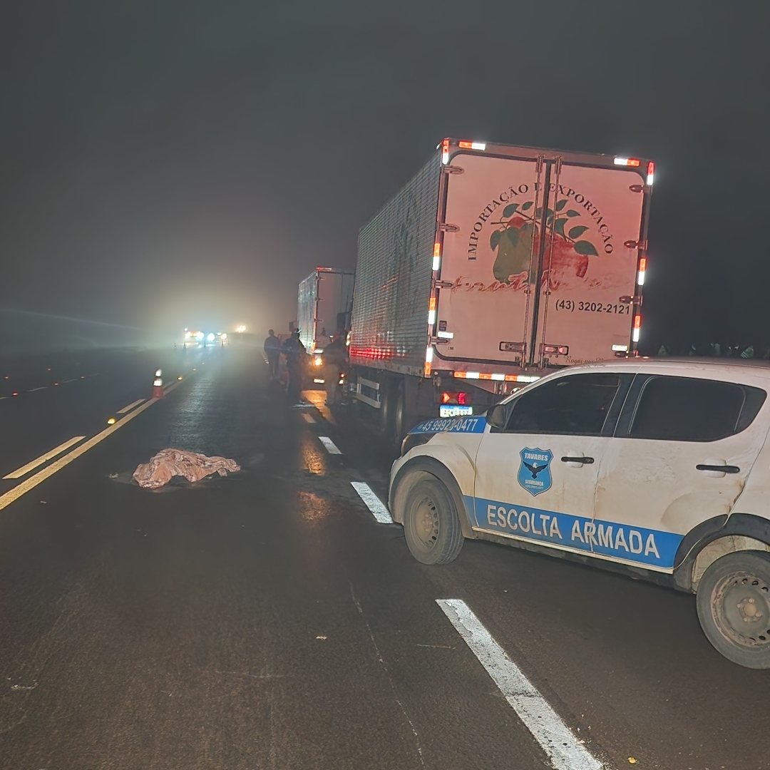 VIGILANTE MORRE ATROPELADO DURANTE ESCOLTA ARMADA NA PR-445 EM CAMBÉ