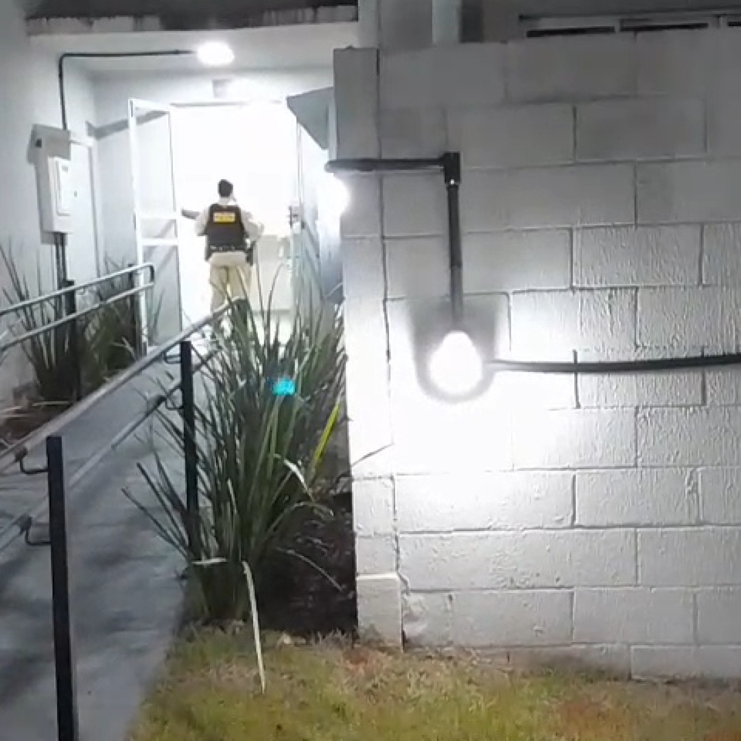 HOMEM É EXECUTADO A TIROS DENTRO DE APARTAMENTO EM CONDOMÍNIO DE IBIPORÃ