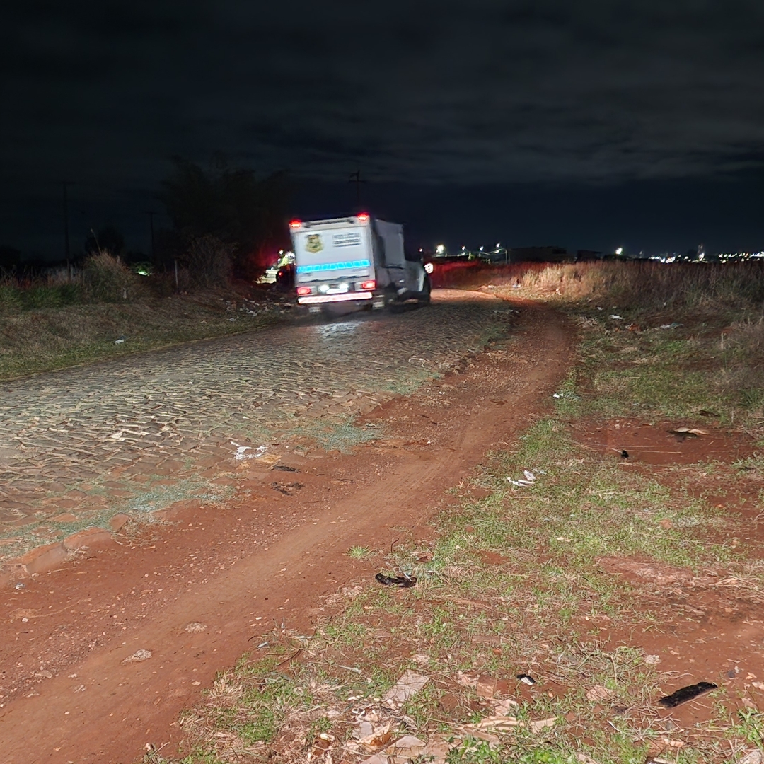 HOMEM COM MANDADO DE PRISÃO MORRE EM CONFRONTO COM A PM NA DIVISA ENTRE LONDRINA E CAMBÉ