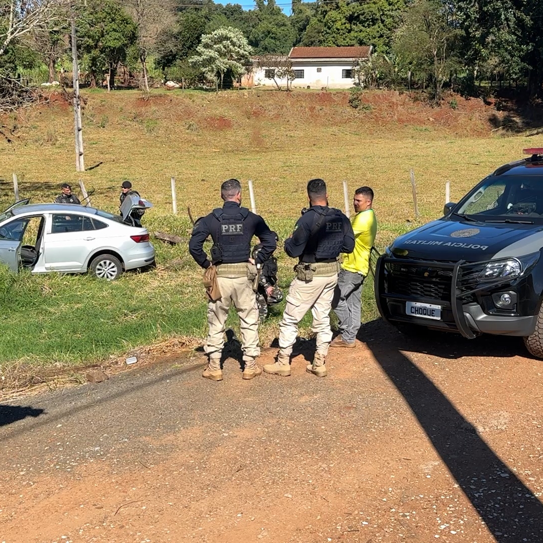 HOMEM MORRE APÓS CONFRONTO COM O CHOQUE DURANTE PERSEGUIÇÃO NA BR-369 EM IBIPORÃ; QUASE 177 KG DE DROGAS SÃO APREENDIDOS