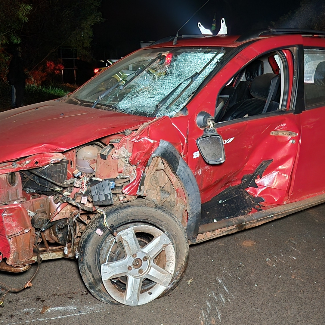 MOTOCICLISTA MORRE E DUAS PESSOAS FICAM FERIDAS EM GRAVE ACIDENTE NA PR-545, EM LONDRINA