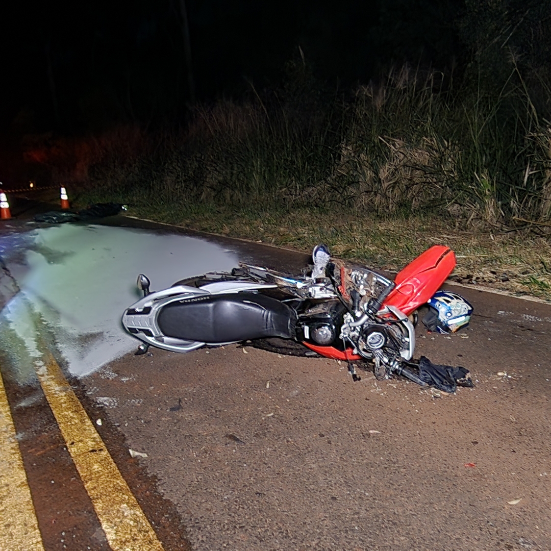 MOTOCICLISTA MORRE E DUAS PESSOAS FICAM FERIDAS EM GRAVE ACIDENTE NA PR-545, EM LONDRINA
