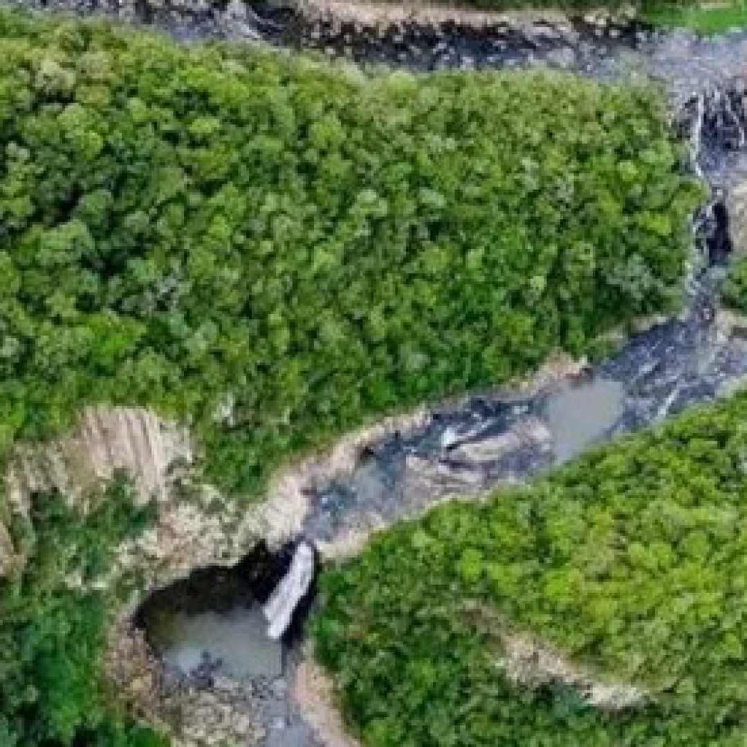 JOVEM DE LONDRINA SEGUE DESAPARECIDA APÓS ACIDENTE EM CACHOEIRA DE SAPOPEMA; GUARDA MUNICIPAL REFORÇA BUSCAS