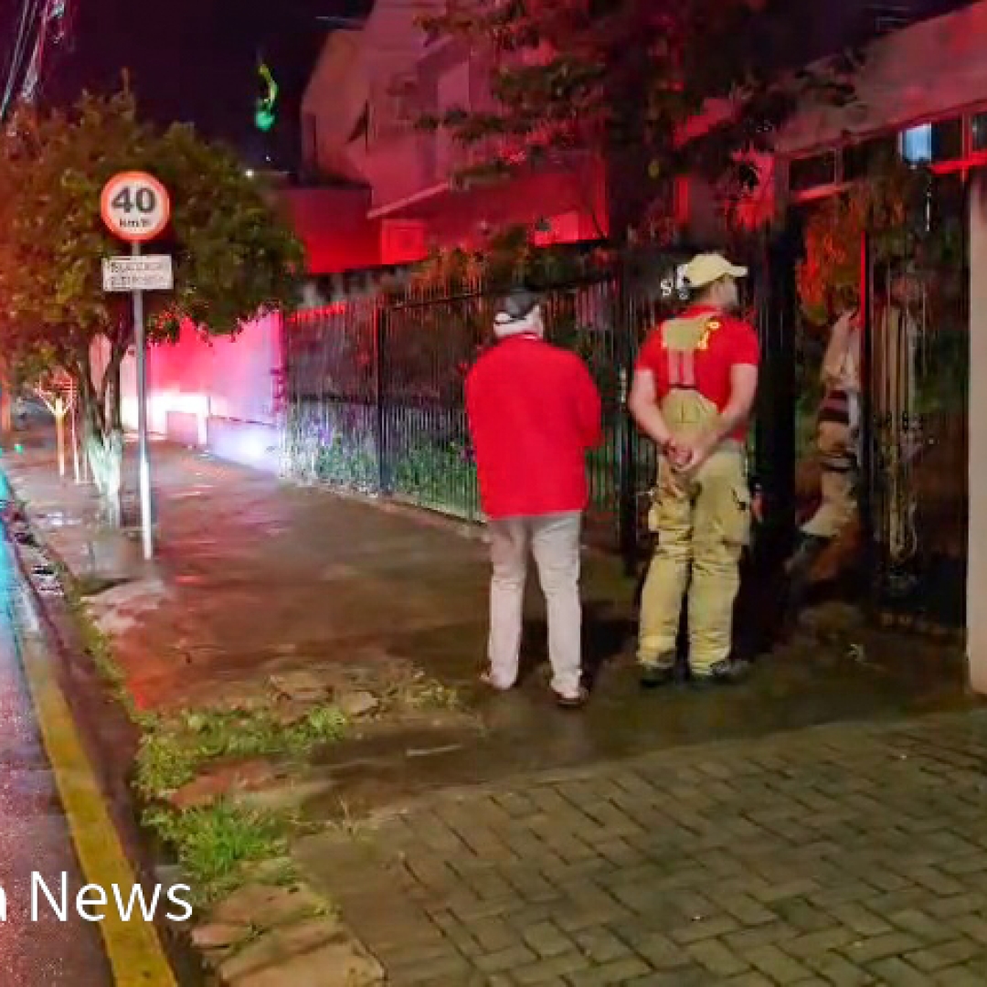 DISPAROS DE ARMA DE FOGO MOBILIZAM POLÍCIA E BOMBEIROS NO CENTRO DE LONDRINA; VÍTIMA BALEADA DESAPARECE