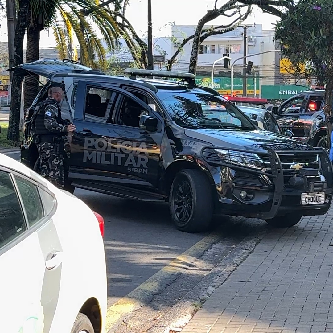 FIM DE CÁRCERE EM LONDRINA: HOMEM MORRE APÓS MAIS DE 12 HORAS DE NEGOCIAÇÃO COM A POLÍCIA