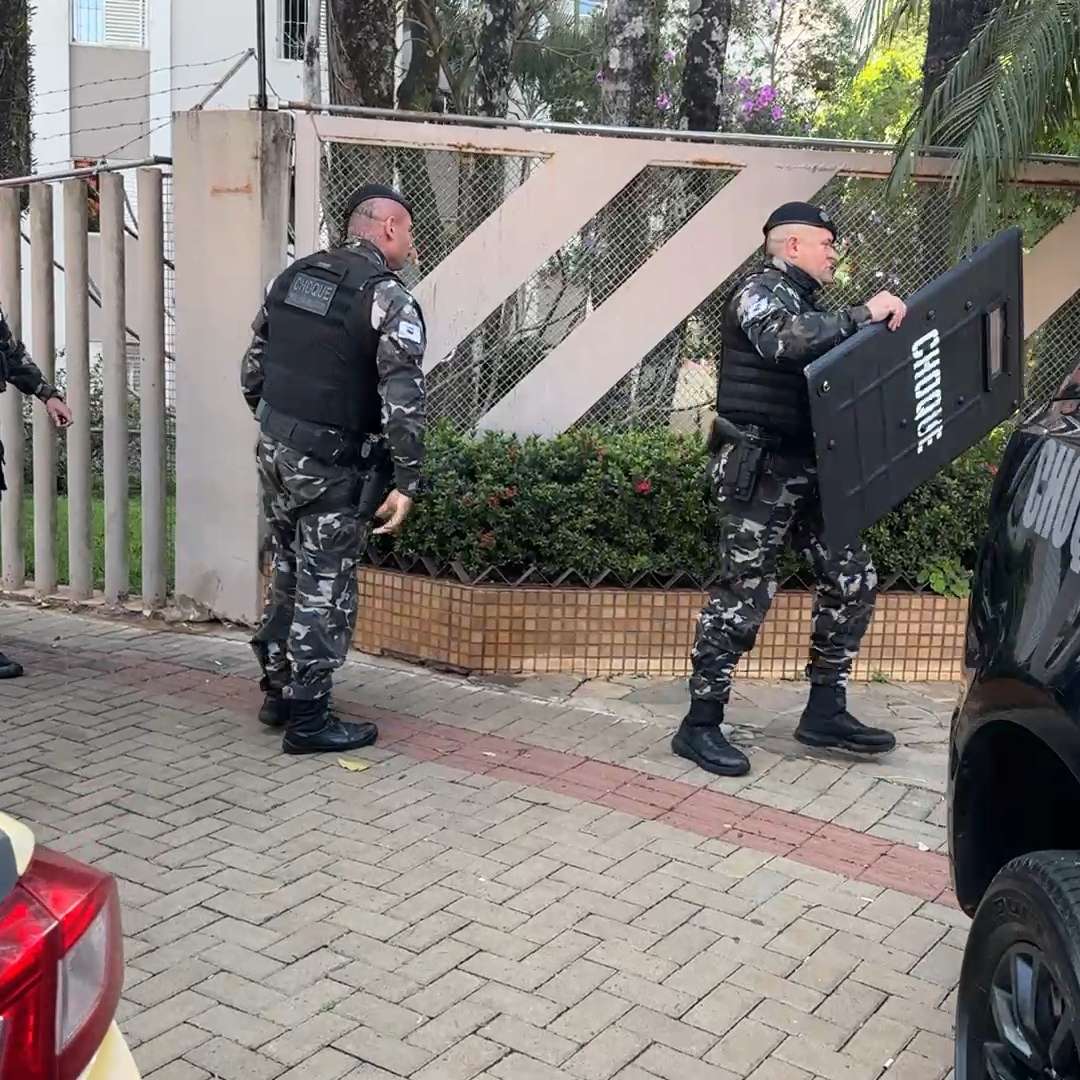 FIM DE CÁRCERE EM LONDRINA: HOMEM MORRE APÓS MAIS DE 12 HORAS DE NEGOCIAÇÃO COM A POLÍCIA