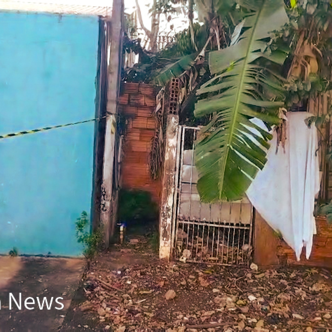 IDOSO DE 82 ANOS MORRE APÓS FICAR ENROSCADO EM LANÇAS DE PORTÃO DE CASA EM LONDRINA