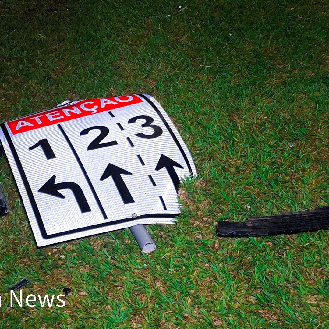 CARRO BATE CONTRA CORRIMÃOS E DEIXA CINCO FERIDOS NA AVENIDA TIRADENTES, EM LONDRINA