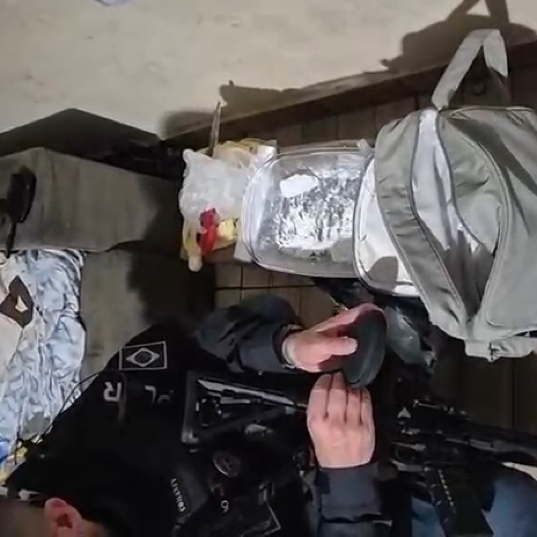 PCPR PRENDE DOIS SUSPEITOS DE OPERAR DISQUE-DROGA E APREENDE COCAÍNA EM LONDRINA