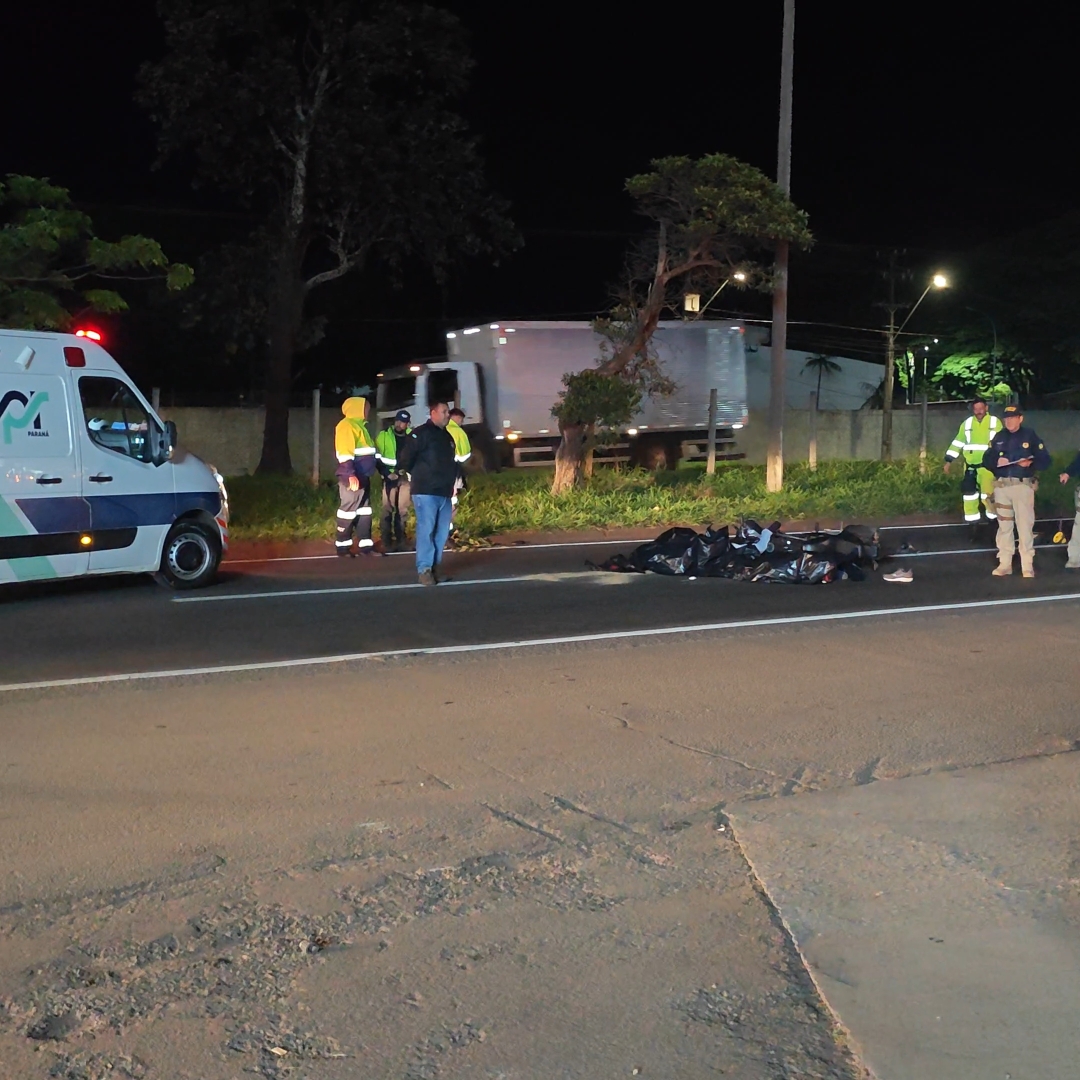 COLISÃO ENTRE MOTO E CAMINHÃO DEIXA DOIS MORTOS NA BR-369 EM CAMBÉ