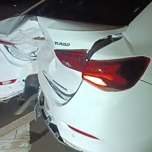 MOTOCICLISTA FICA FERIDO EM COLISÃO COM CARRO NA PR-445, EM LONDRINA